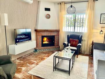 Casa rural para 6 personas, con jardín, Familias con niños en Vega de Granada