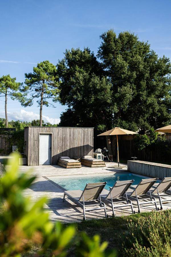 Location de vacances pour 16 personnes, avec piscine et jardin dans Plage du Cap de l'Homy - 3