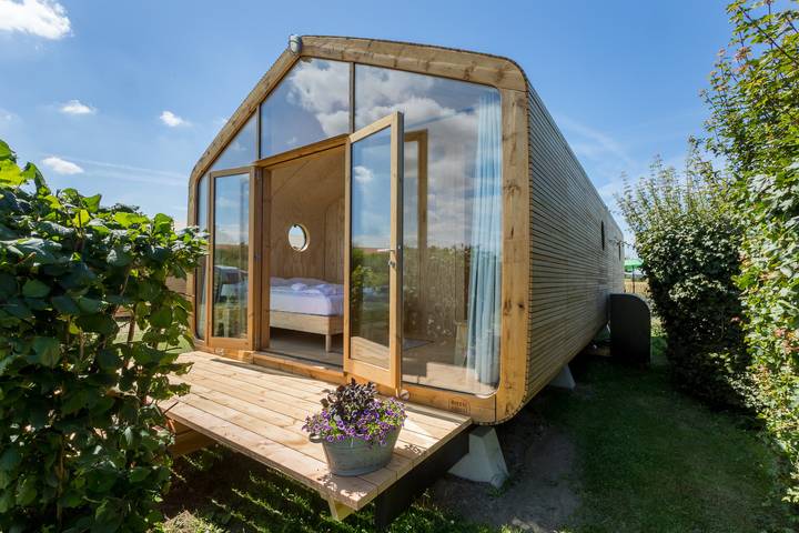 Ferienhaus für 4 Personen, mit Balkon/Terrasse und Terrasse sowie Garten in Vrouwenpolder