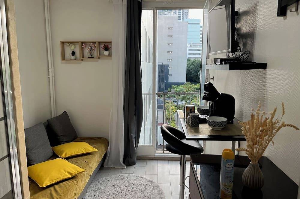 Beautiful studio near the Eiffel Tower in Torre Eiffel, Parigi