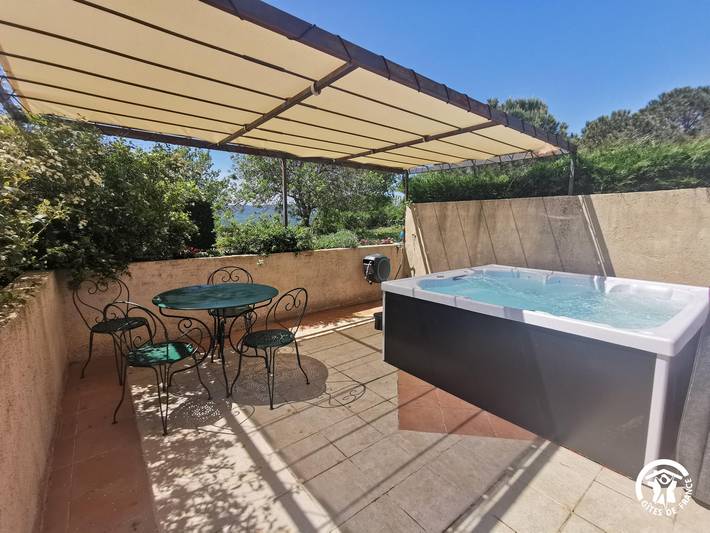 Gîte pour 4 personnes, avec Jacuzzi et Terrasse dans l' Hérault - 4