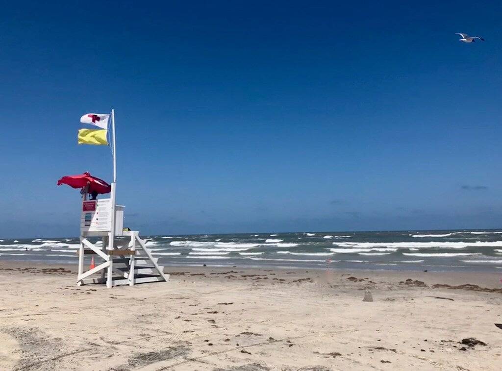 Ganze Wohnung, \"Brighton\" fun-in-the-sun 2-bdrm 1st floor Beach Club condo! in North Padre Island, Corpus Christi