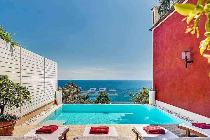 Villa per 10 persone, con giardino e idromassaggio nonché balcone in Praiano