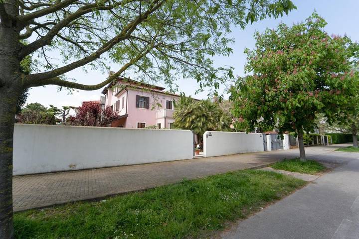 Ferienwohnung für 5 Personen, mit Garten in Lido di Venezia