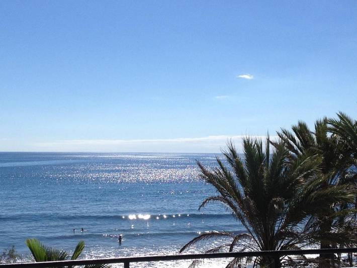 Appartement de vacances pour 4 personnes, avec vue ainsi que piscine et jardin