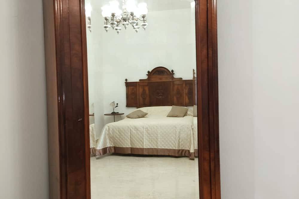 Villa Fontana with private pool and ancient botanical park in Sant'Andrea Bonagia, Valderice