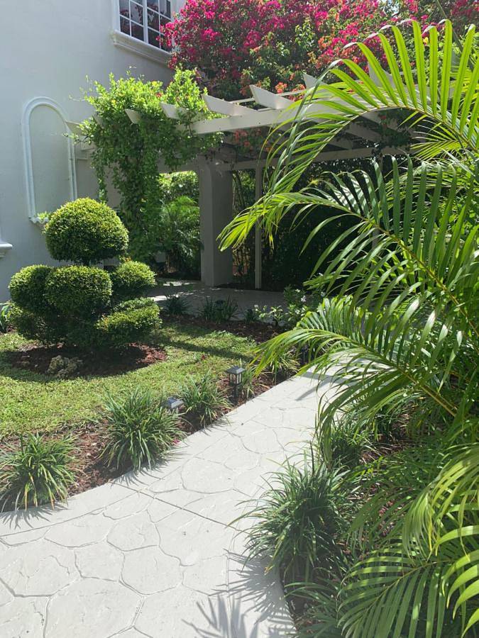 Maison d’hôte pour 2 personnes, avec jardin ainsi que vue et terrasse à Miami - 2