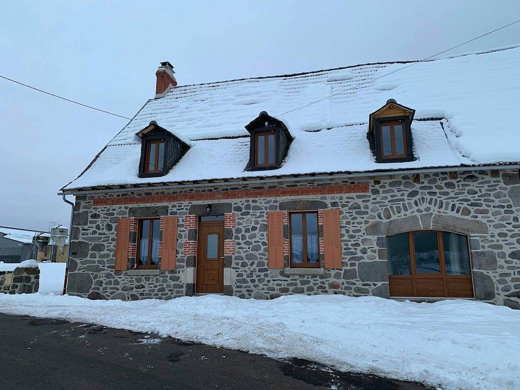 Gîte de la Vache Acajou in Drugeac, Parc naturel régional des Volcans d'Auvergne