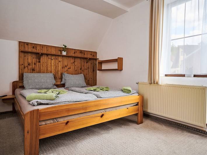 Ferienwohnung für 3 Personen, mit Balkon und Garten in Harrachov - 2