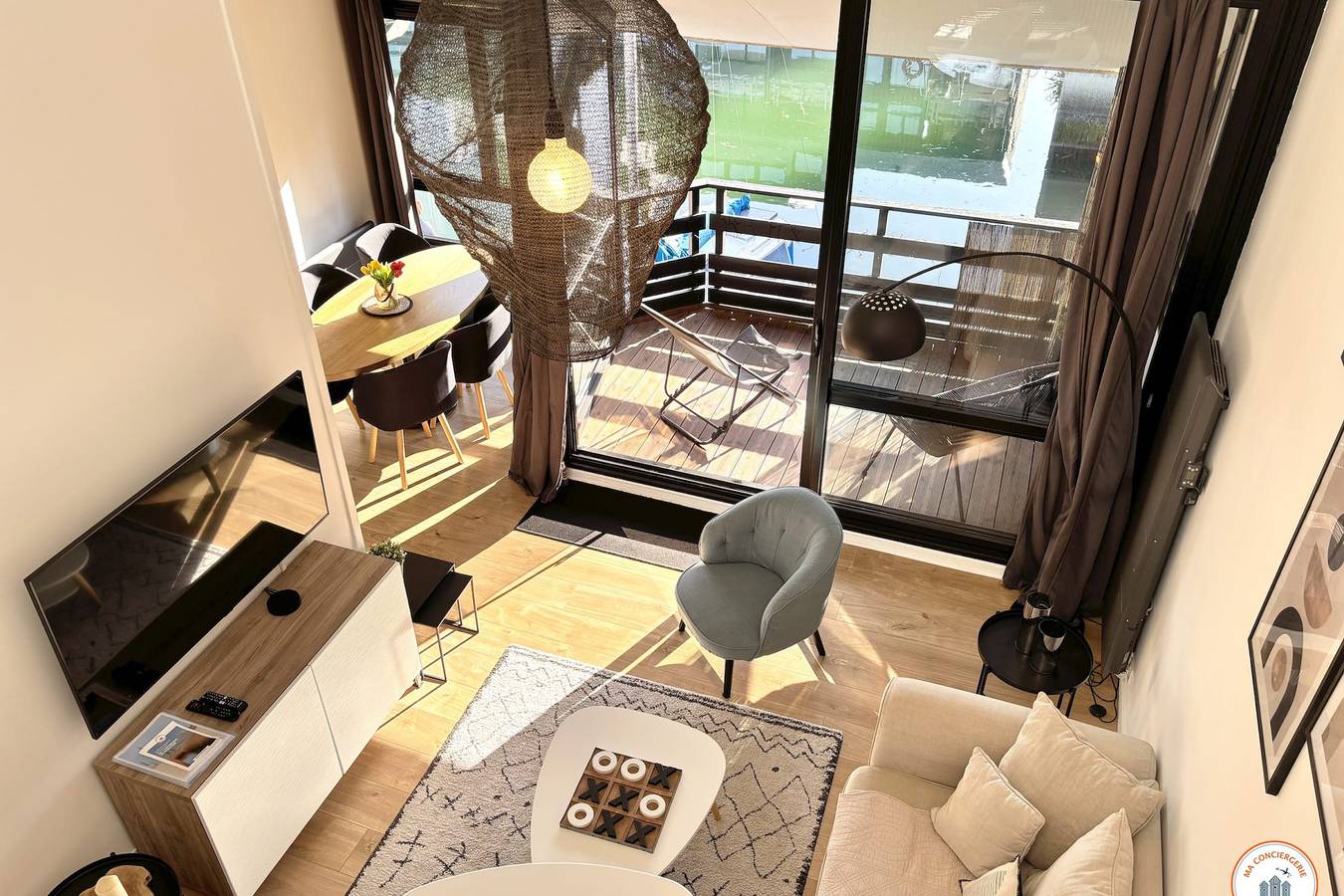 Appartement entier, ⚪ Le White Pearl - Terrasse, Vue Marina in Deauville, Région de Lisieux