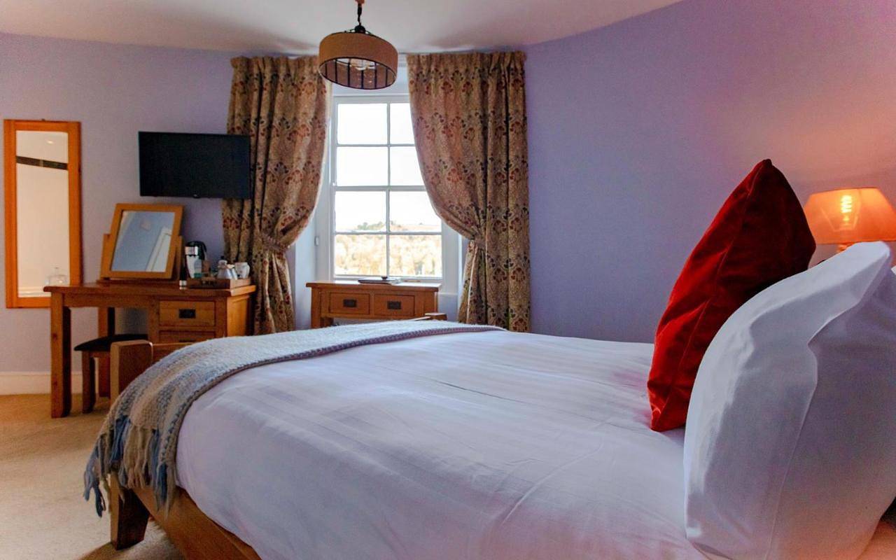 Standard Double Room in Dartmouth, Devon