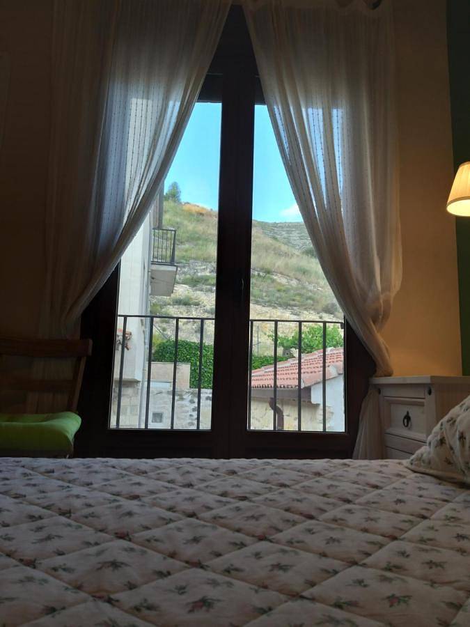 Casa de vacaciones para 8 personas, con Balcón además de Jacuzzi y Terraza en Comarca de Sepúlveda - 3