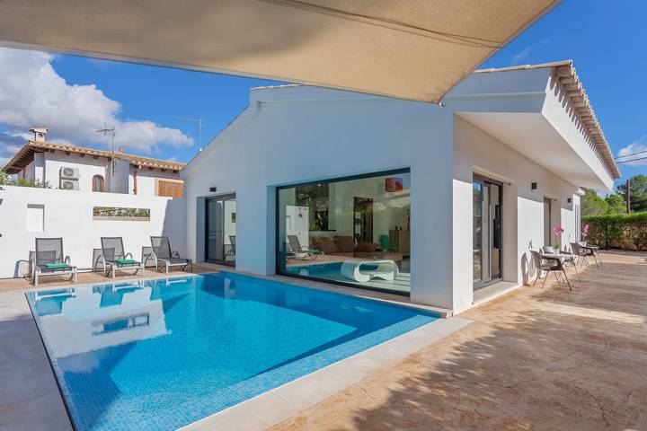 Maison de vacances pour 6 personnes, avec Balcon ainsi que Terrasse et Jardin à Son Veri Nou
