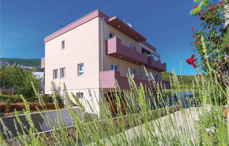 Ferienhaus für 16 Personen, mit Terrasse - 1