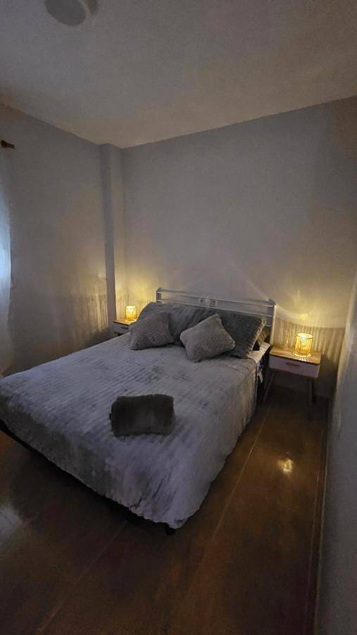 Apartamento de vacaciones para 6 personas, con piscina además de terraza y vistas - 1
