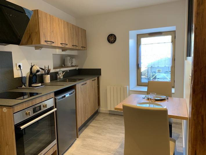 Gîte pour 2 personnes, avec jacuzzi ainsi que jardin et sauna à Villarodin-Bourget - 4