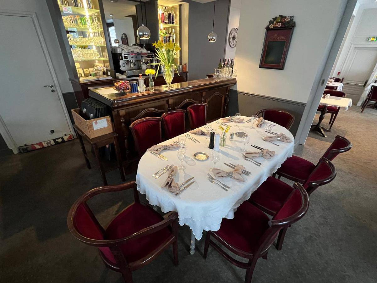 Hotel Paris Vesinet-Logishotels et Domaine Evenementiel in Le Vésinet, Yvelines
