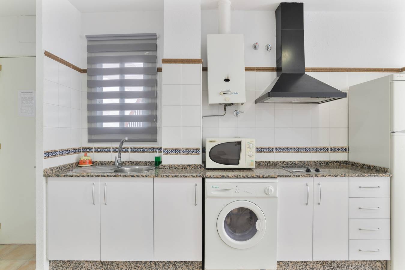 Appartement entier, Appartement Perez Zara 5 près de la mer avec terrasse et Wi-Fi in Conil de la Frontera, Costa de la Luz