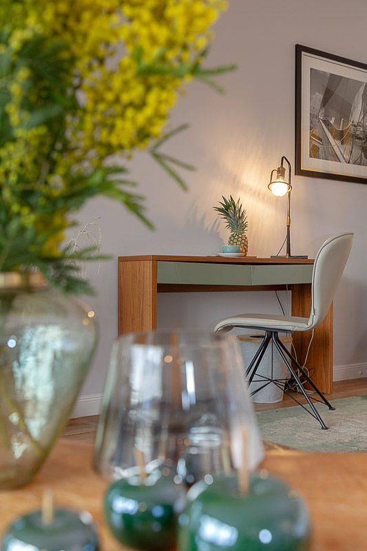 Ganze Wohnung, Seaside Deluxe Suite - Direkt am Meer mit Balkon & Stellplatz in Westerland, Sylt (Gemeinde)