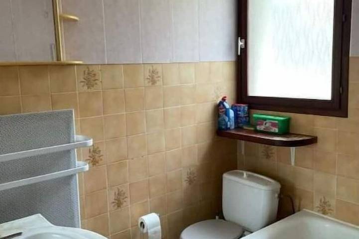 Location de vacances pour 6 personnes, avec jardin à Saint-Paul-de-Salers - 4