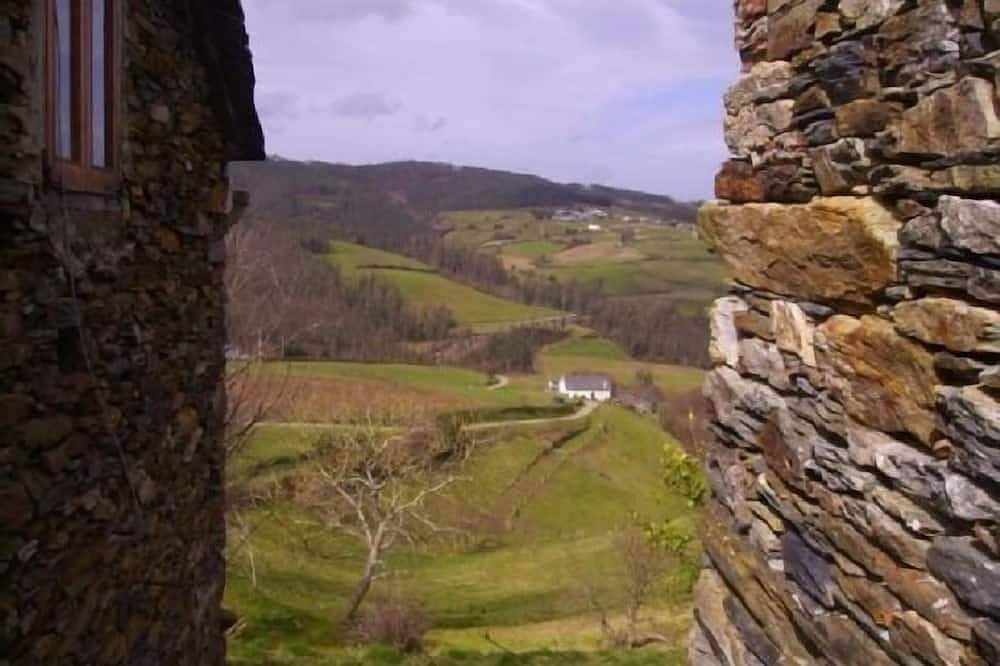 Apartamentos Castrovaselle para 5 personas in Tapia de Casariego, Costa Verde