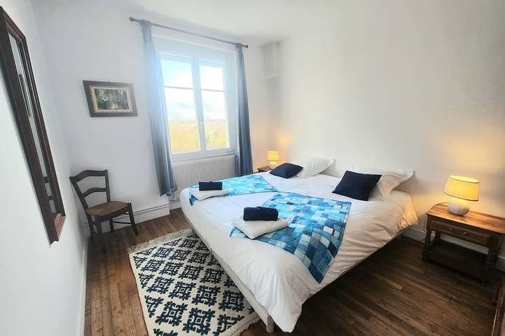 Location de vacances pour 16 personnes, avec Jardin à Touvre - 2