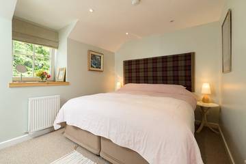 Cottage for 4 People in Loch Lomond, West Dunbartonshire, Photo 1