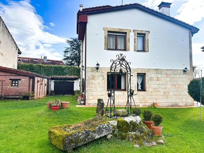 Ferienhaus für 8 Personen, mit Terrasse und Ausblick - 1