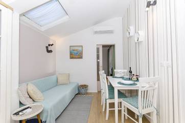 Holiday Rental for 4 People in Split, Split-Dalmatia, Photo 4