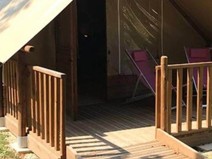 Camping Le Nid du Parc - Wohnzelt auz holz 2 personen - (ohne Sanitäranlagen) in Parc des Oiseaux (Villars-les-Dombes), Villars-les-Dombes