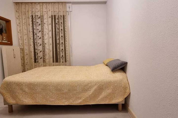 Ganze Wohnung, Vaste Appartement à 5mn à Pied de la Gare et du Centre Ville de Belfort in Belfort, Territoire-de-Belfort