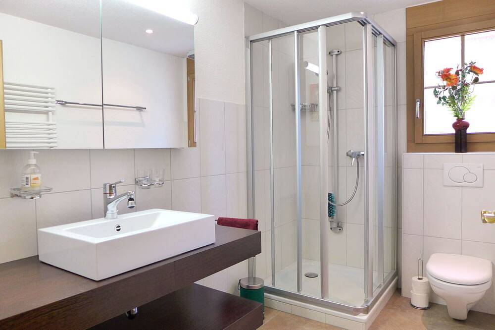 Ganze Wohnung, Laerchehus West in Kandersteg, Frutigen - Lenk - Adelboden