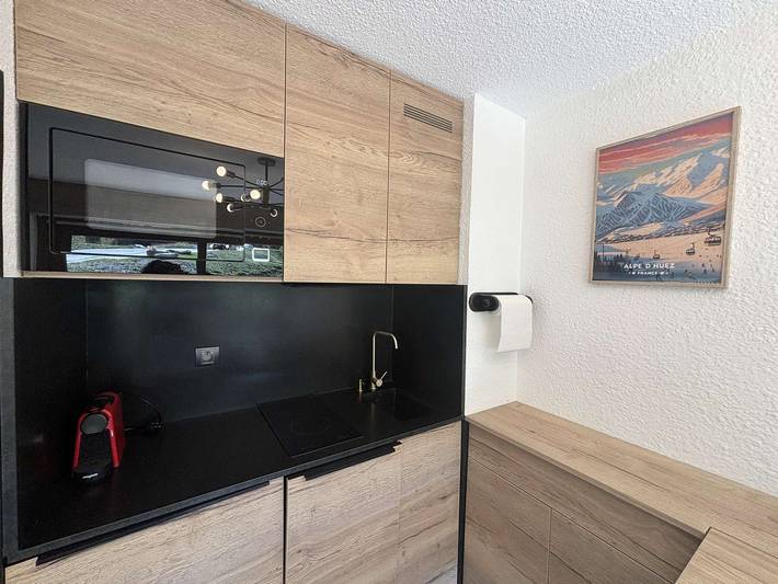 Ganze Wohnung, Renoviertes Studio 4 Pers direkt an der Piste in Auris en Oisans in Auris, Nationalpark Écrins