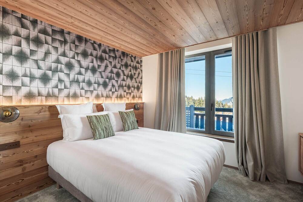 Entire apartment, New Ski-In Ski-Out Apartment in Courchevel 1850 with Pool and Spa Access in Courchevel 1850, Saint-Bon-Tarentaise