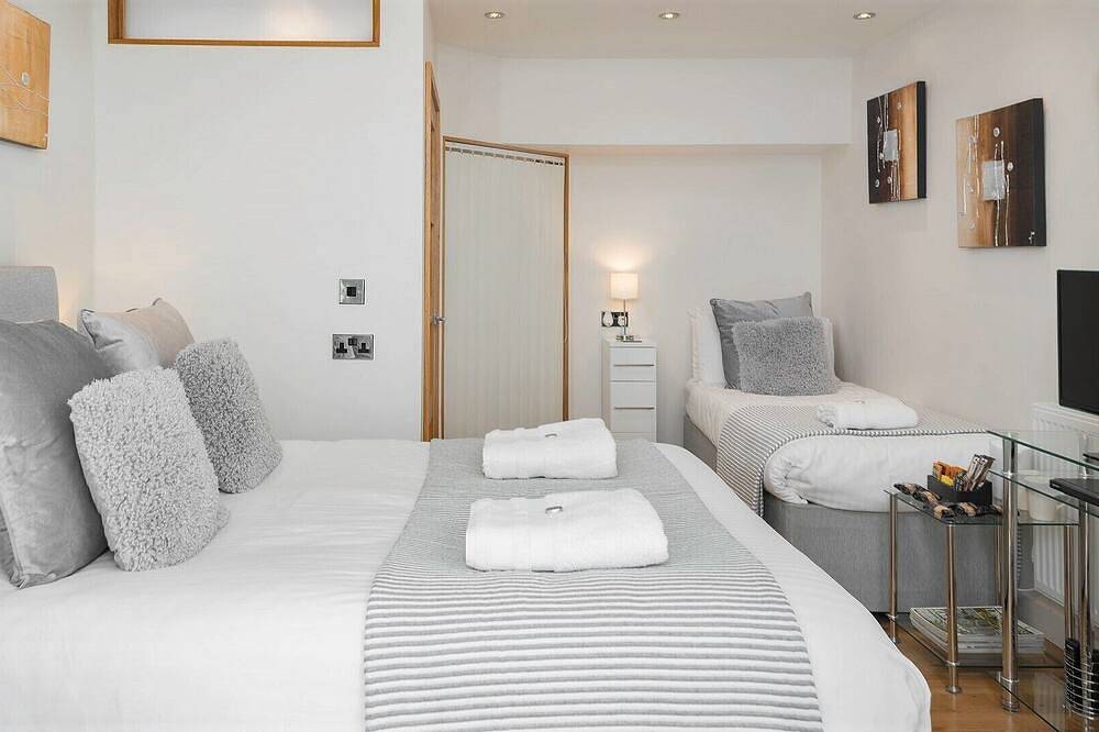 Ganze Wohnung, Architekt Designed 5-Sterne-Luxus-Suite mit zwei Schlafzimmern in Torquay, Torbay