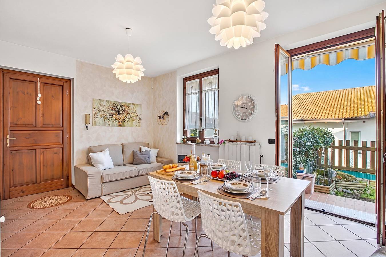 Ganze Wohnung, Alba Rosa Apartment - 2 Bed, 2 Bath in Taino, Lago Maggiore (Lombardei)