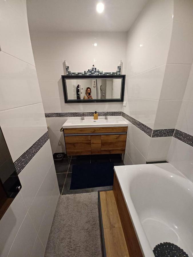 Gîte pour 11 personnes, avec terrasse à Saint-Flour - 2