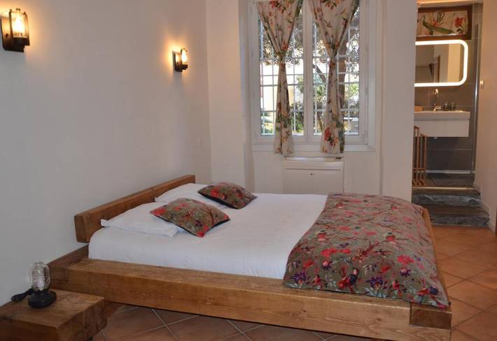 Chambre d’hôte pour 2 personnes, avec vue et jardin, animaux acceptés dans le Gard - 3