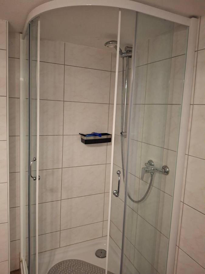 Ganze Wohnung, Heikes kleines Souterrain Apartment in Reinhardshausen, Bad Wildungen