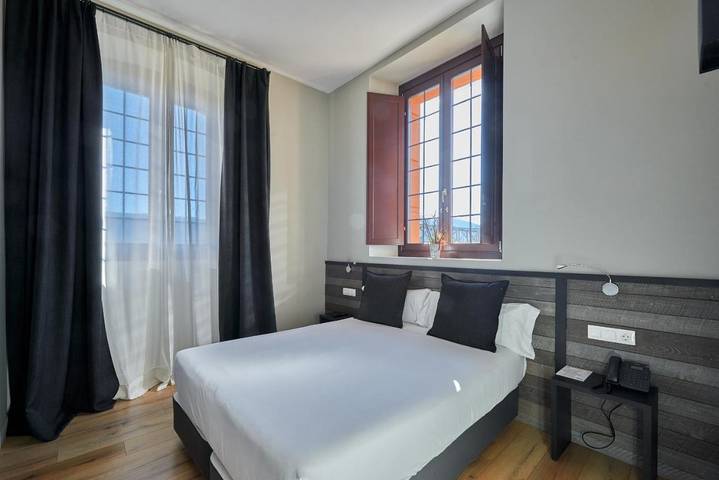 Hôtel pour 2 personnes, avec Jacuzzi et Piscine à Puigcerdà