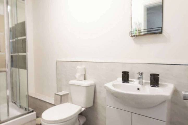 Ganze Wohnung, Cosy & Compact Apartment in Swinton in Greater Manchester