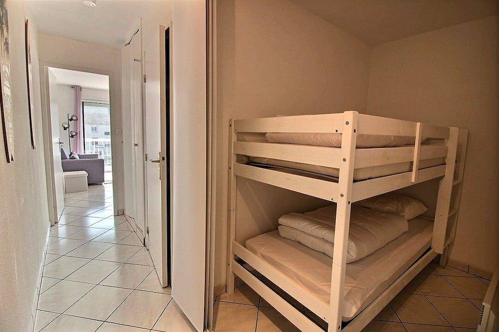 Entire apartment, Annonce Professionnelle. T2 Cabine Avec Balcon, 4 Personnes au Coeur de la Ville et à Deux Pas.. in Hardelot Plage, Neufchâtel-Hardelot