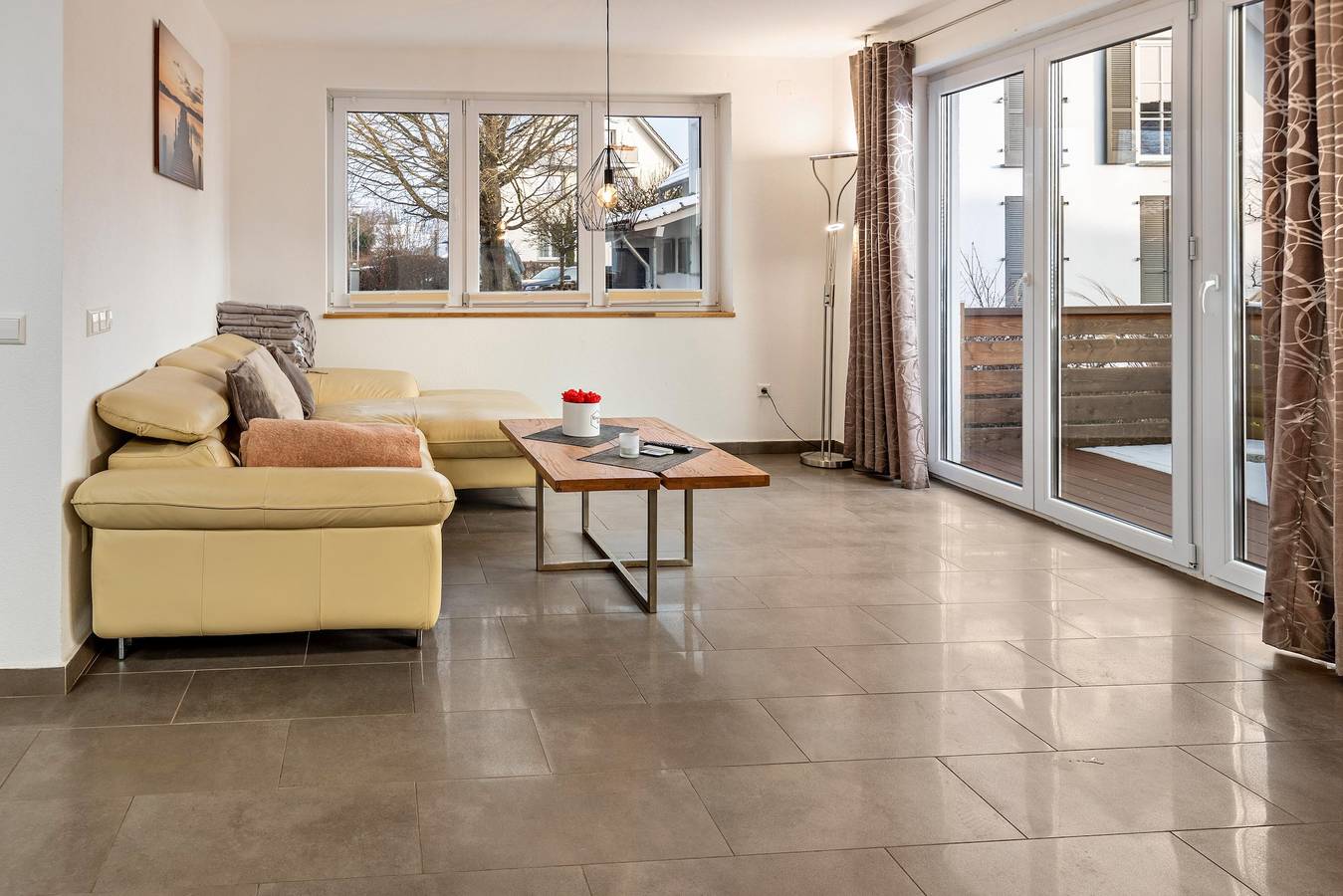 Entire apartment, Apartment 'Gertrud' with Lake View, Balcony and Wi-Fi in Öhningen, Untersee