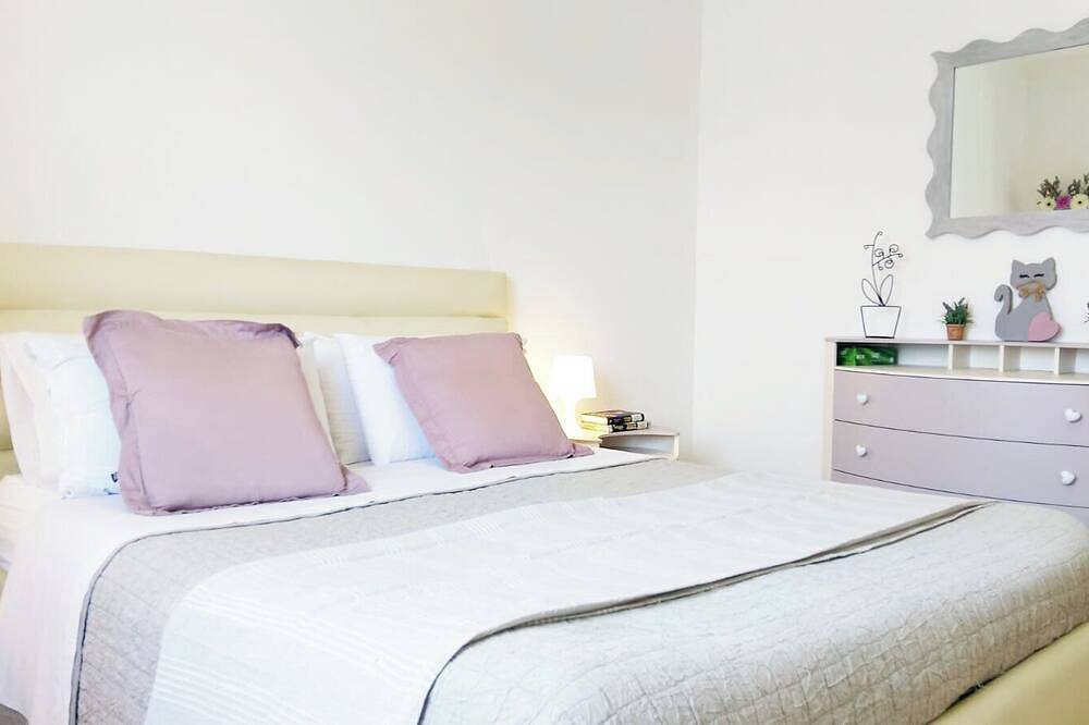 Ganze Wohnung, Quickhome Appartamento Il Melograno in Biella, Biella Provinz