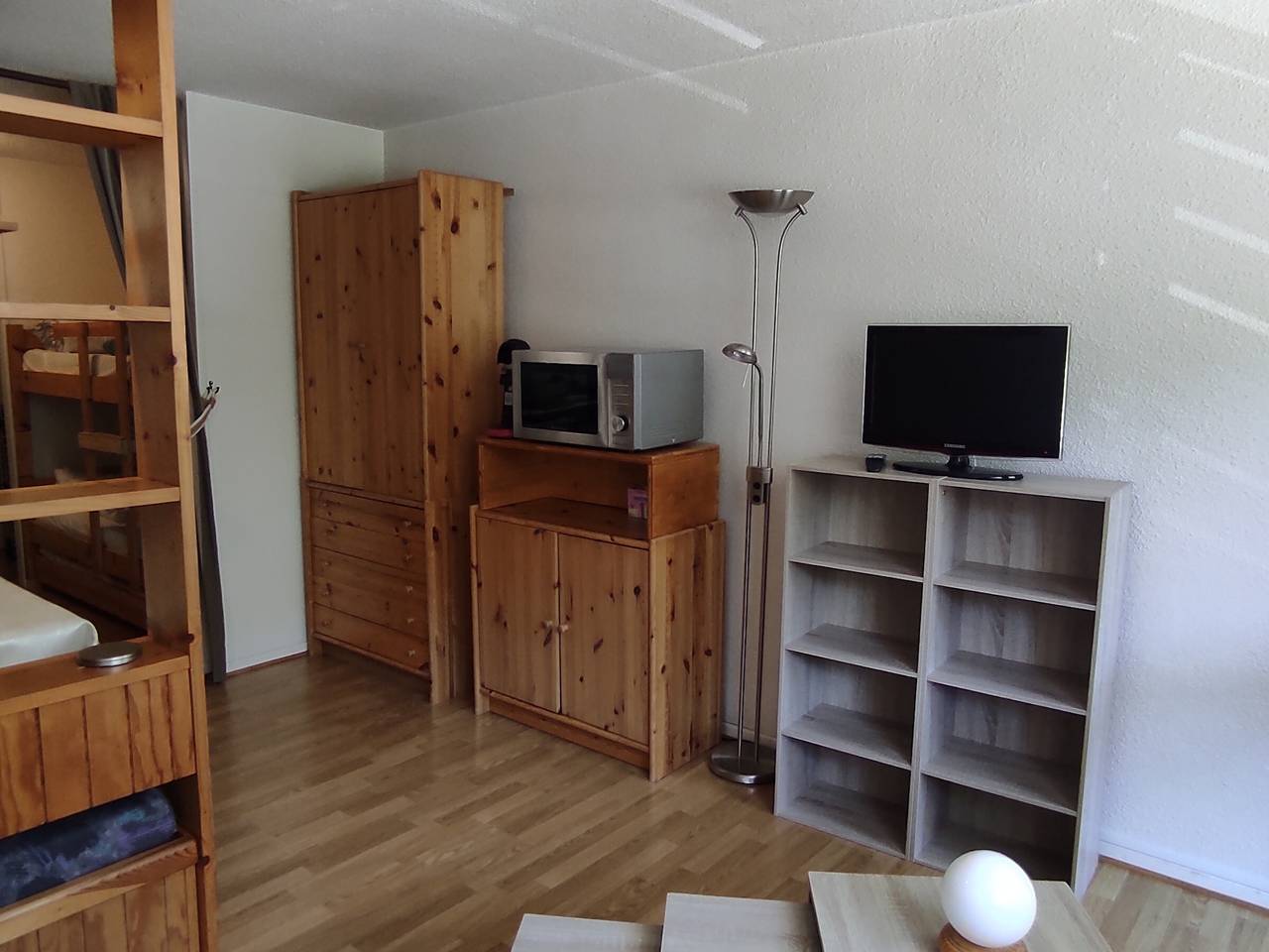 Estudio entero, Estudio de montaña en el corazón de Super Besse con parking privado in Super Besse, Besse-et-Saint-Anastaise
