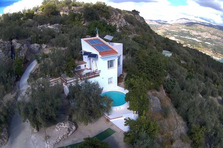 Gîte pour 5 personnes, avec balcon et jardin - 1