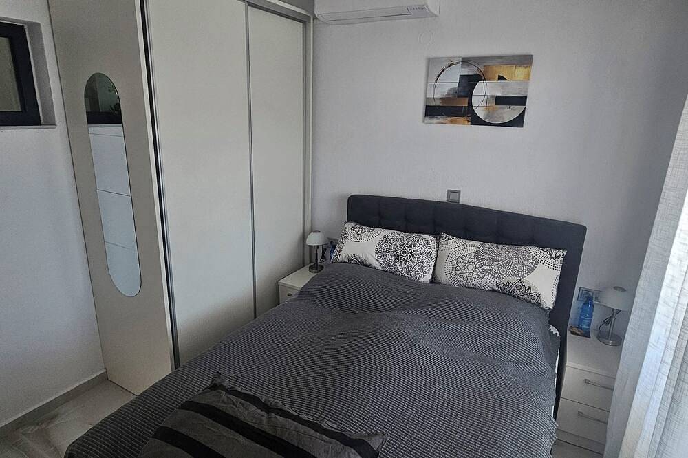 Geheel appartement, Daro-Appartments - App Tati (250m to the beach) in Thessaloniki en omgeving