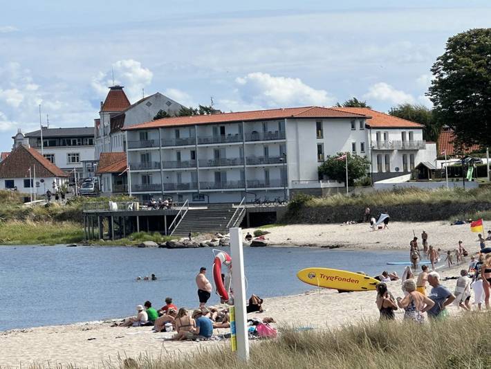 Ferielejlighed for 4 personer, med balkon i Sandvig