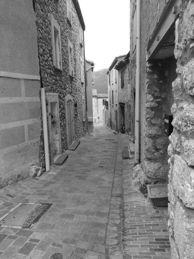 Gîte pour 2 personnes, avec jardin et vue à Duilhac-sous-Peyrepertuse - 3