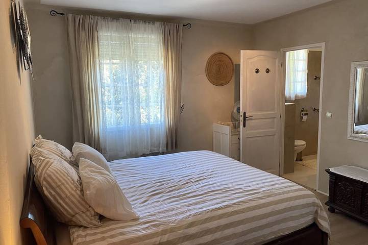 Villa pour 10 personnes, avec jardin et balcon, animaux acceptés à Le Beausset - 3